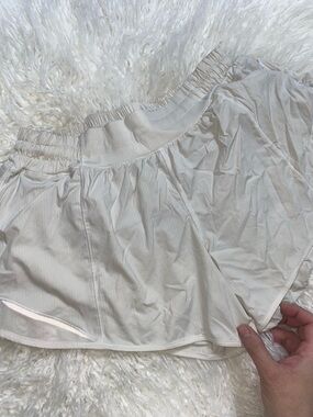 Women's Light Cream Lululemon Athletic Shorts